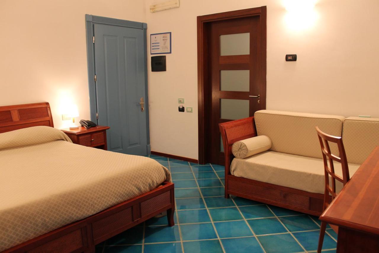 Hotel Pisacane Sapri Εξωτερικό φωτογραφία