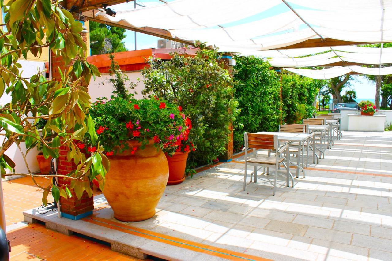 Hotel Pisacane Sapri Εξωτερικό φωτογραφία
