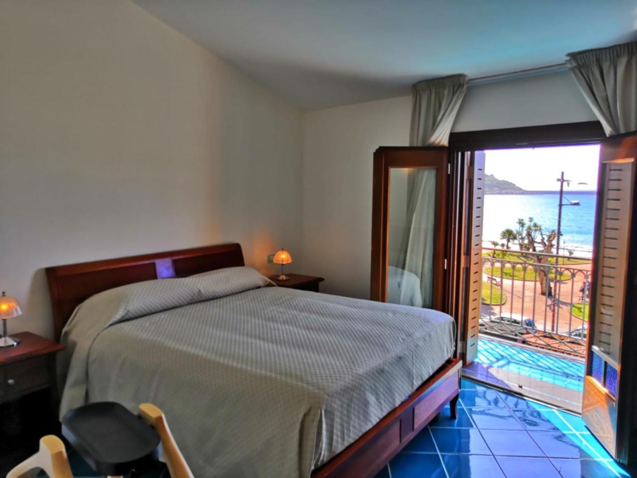 Hotel Pisacane Sapri Εξωτερικό φωτογραφία